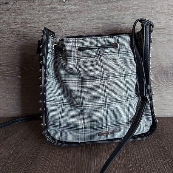 ALDO Synthetic Neverland Plaid Cinch Crossbody Bag - Picture 3 of 9